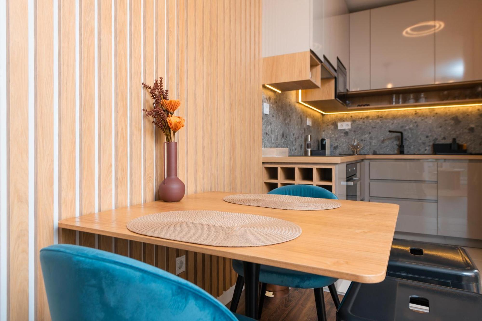 Waterfront City Apartments By Urbanrent Budapest Exterior photo
